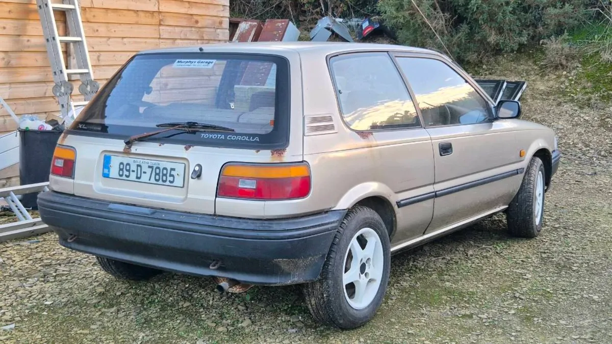 COROLLA XL HATCH - Image 4
