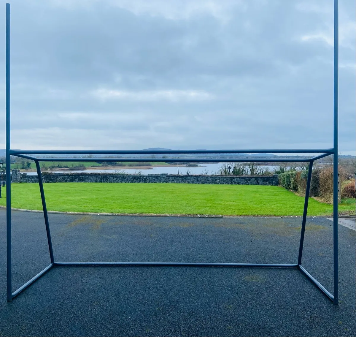 Hurling goals - Image 1