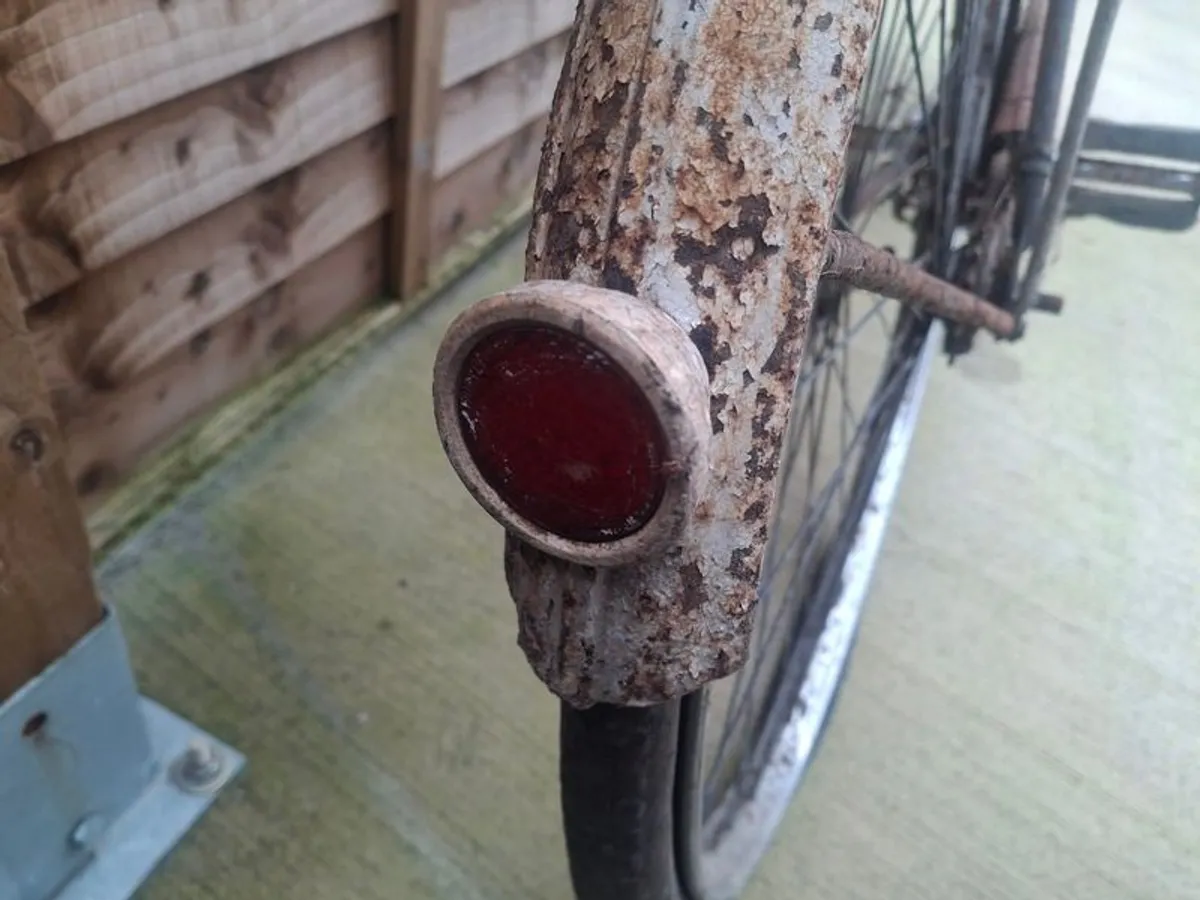 Raleigh Robinhood Antique Bike Project - Image 2