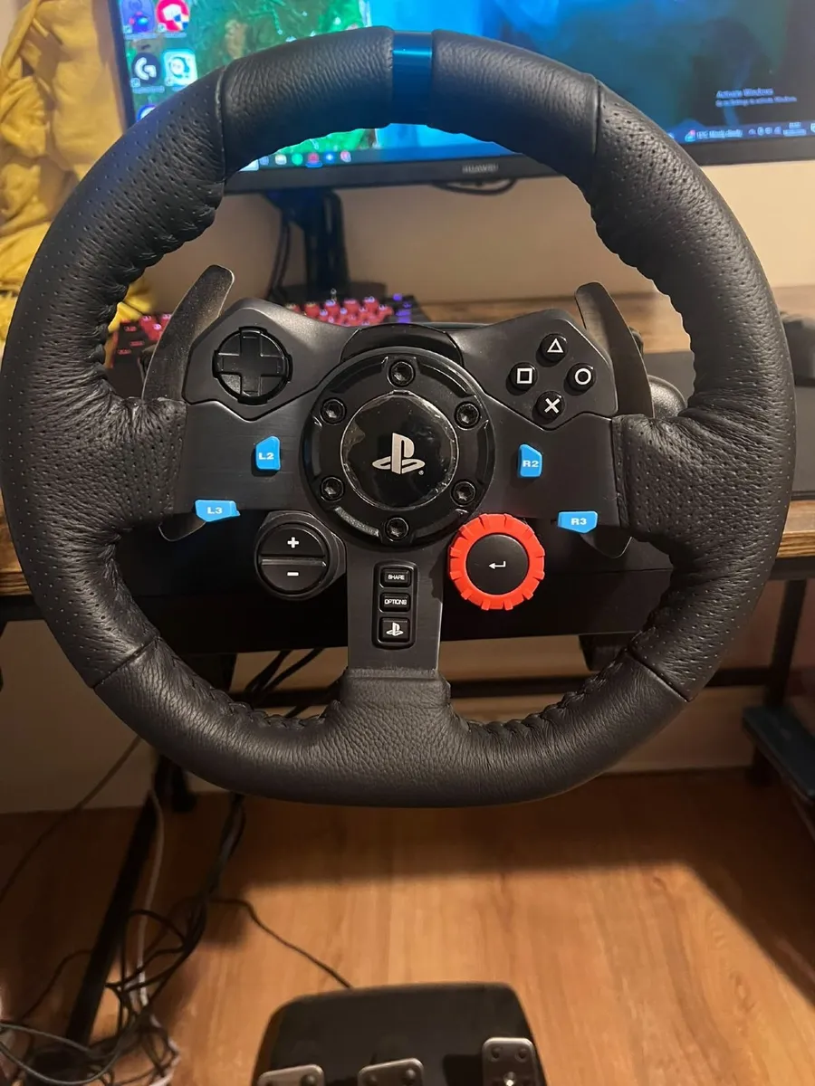 Logitech G29 Bundle, Wheel, Pedals & Shifter - Image 2