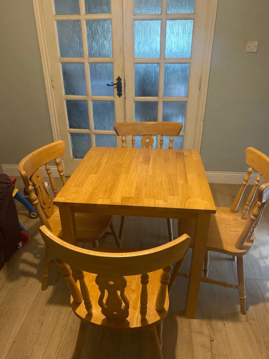 Small Table and Four Chairs - Image 1