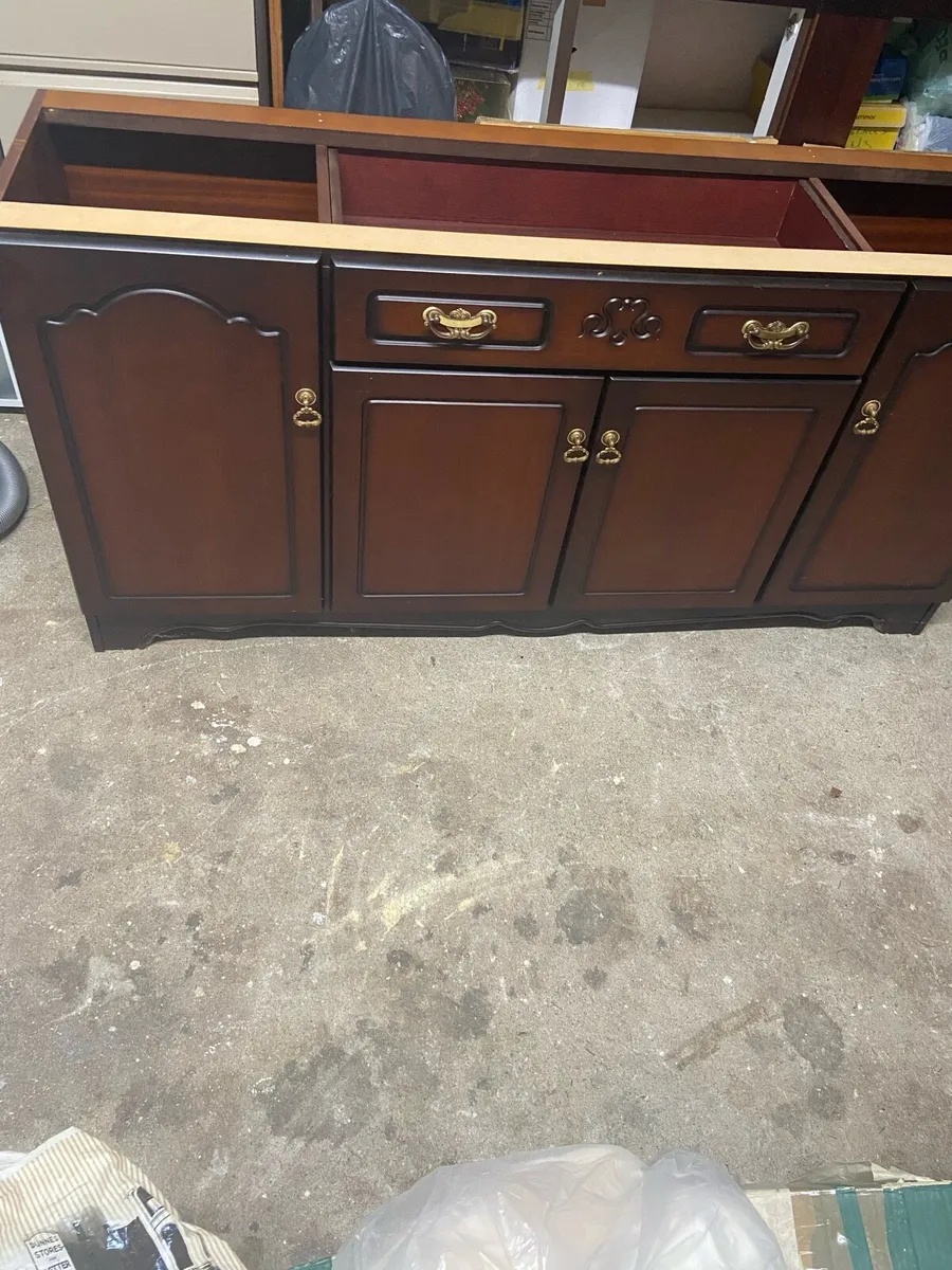 Mahogany unit . - Image 2