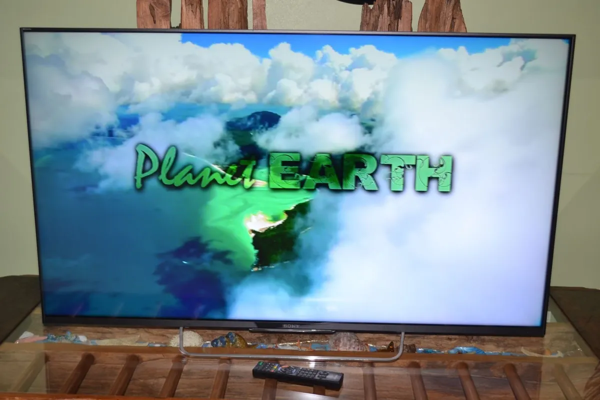 Sony 55-inch Full HD Smart TV - Image 2