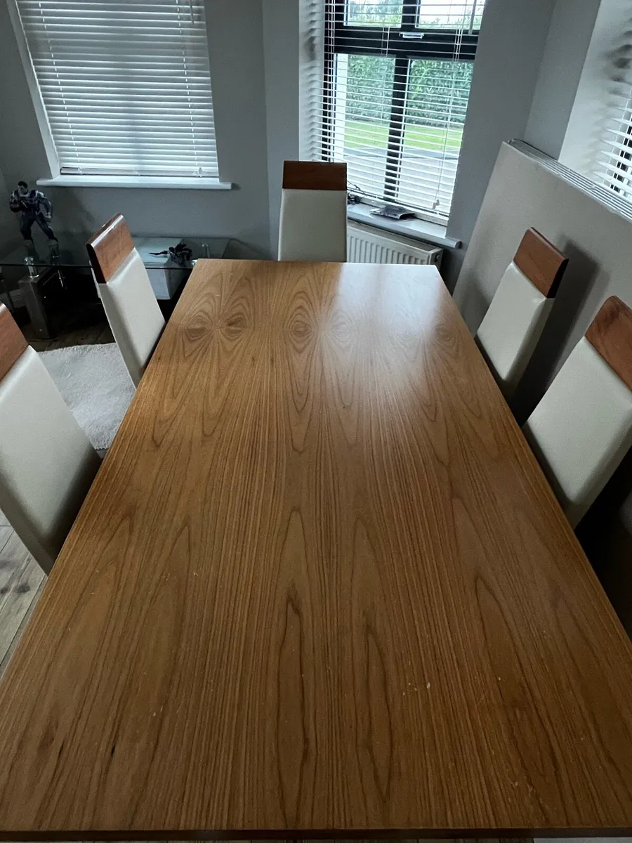 Solid Oak Table and Chairs - Image 3