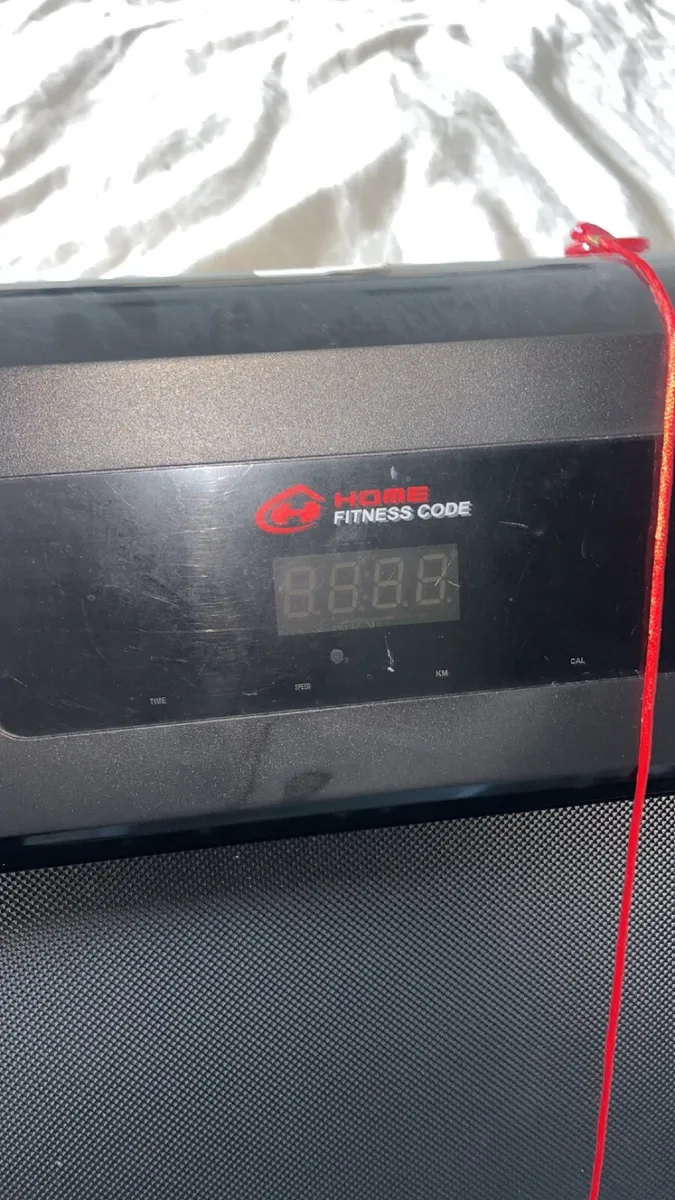 Treadmill - Image 1