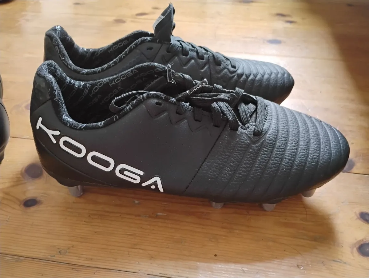 Football boots - Image 2