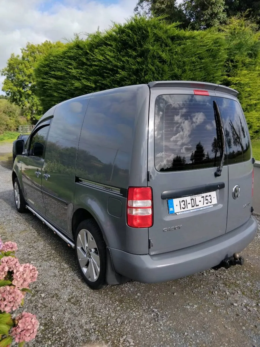 Vw Caddy - Image 4