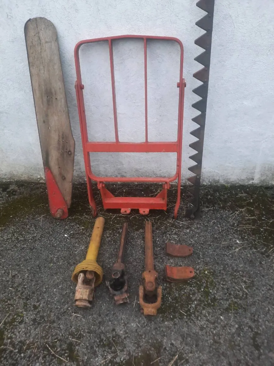 Drive shafts blades front gard 90 euro for the lot - Image 1