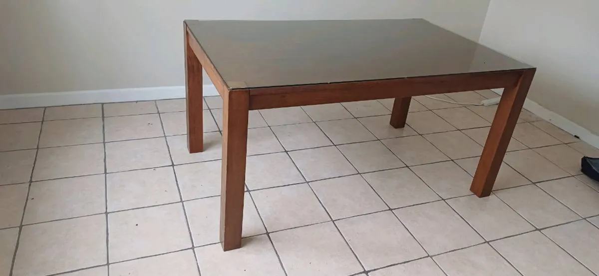 Kitchen Table - Image 1