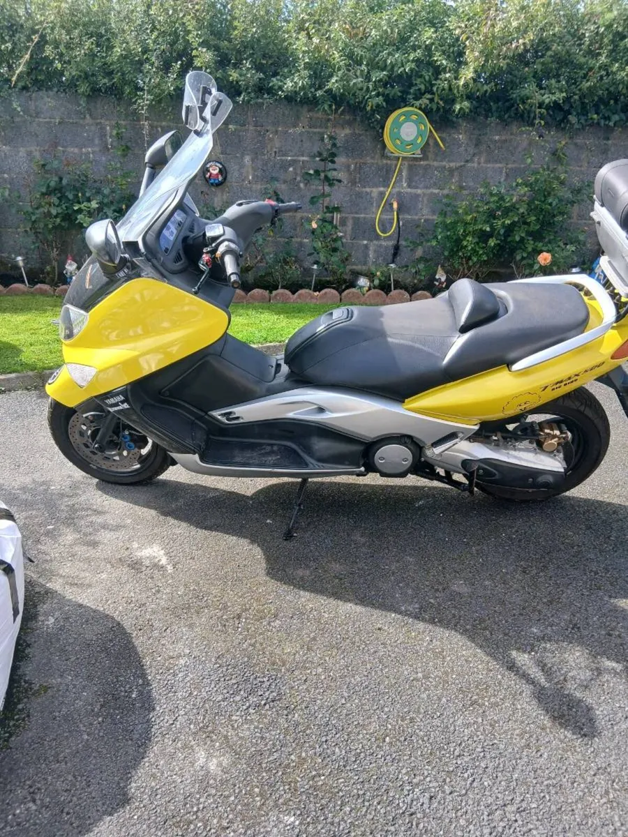 Yamaha  t max 500  . - Image 1