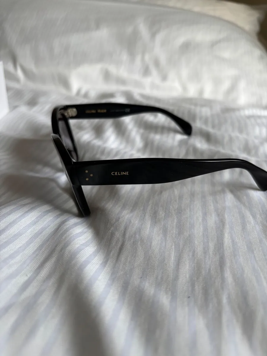 Celine Sunglasses Black CL4002UN 01B - Image 3
