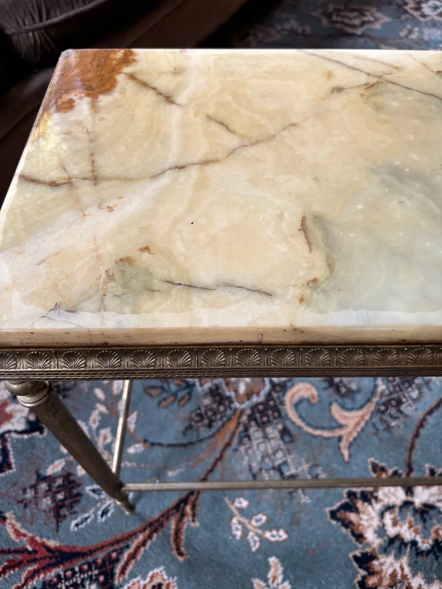 Antique style brass table with Onyx table top - Image 1