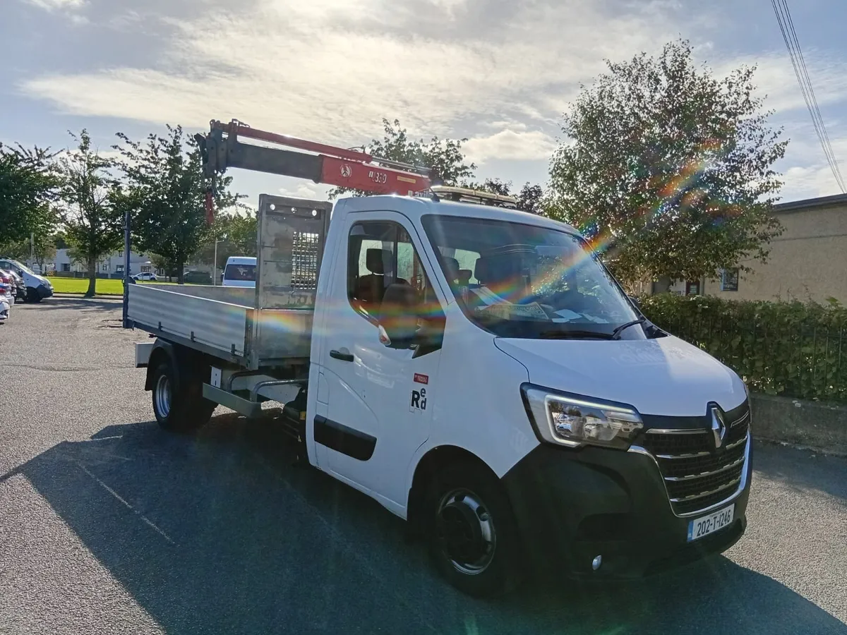 2020 Renault master tipper - Image 2