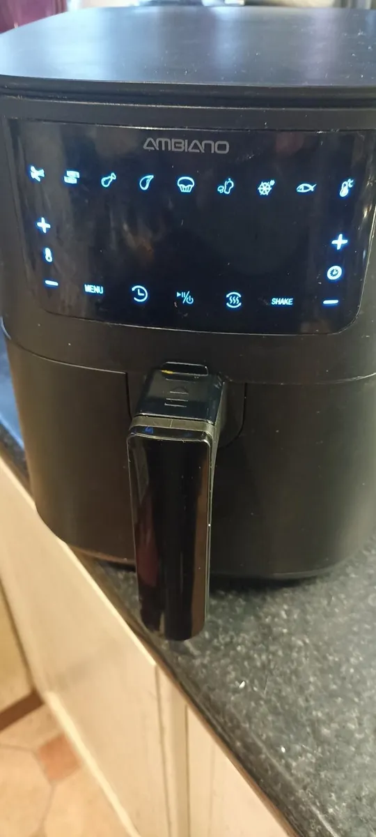 Microwave & Air Fryer - Image 1