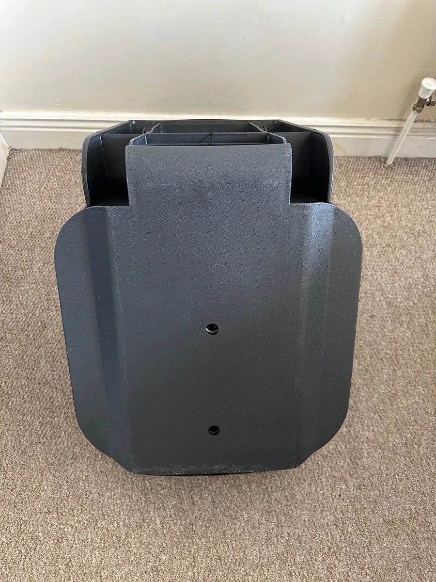Nania Baby / Toddler Car Seat – Black & Grey - Image 4