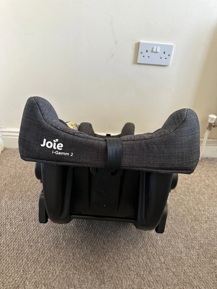 Joie i-Gemm 2 i-Size Baby Car Seat + ISOFIX Base - Image 1
