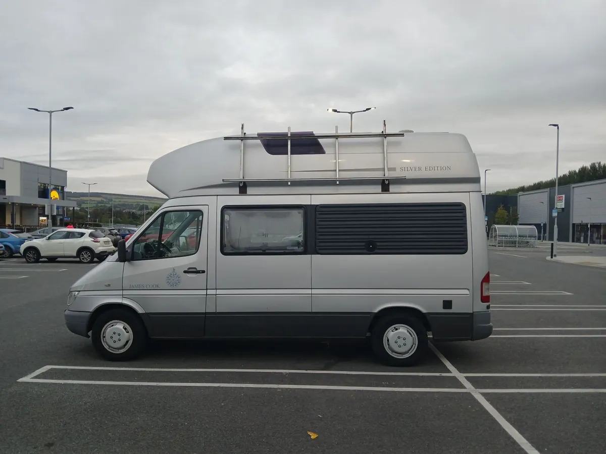 Campervan - Image 3