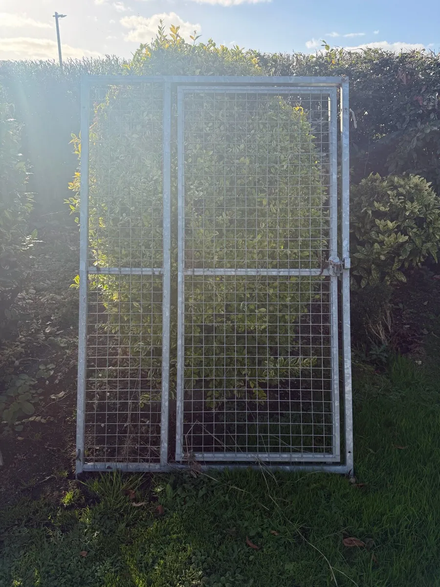 Dog run panels - Image 3