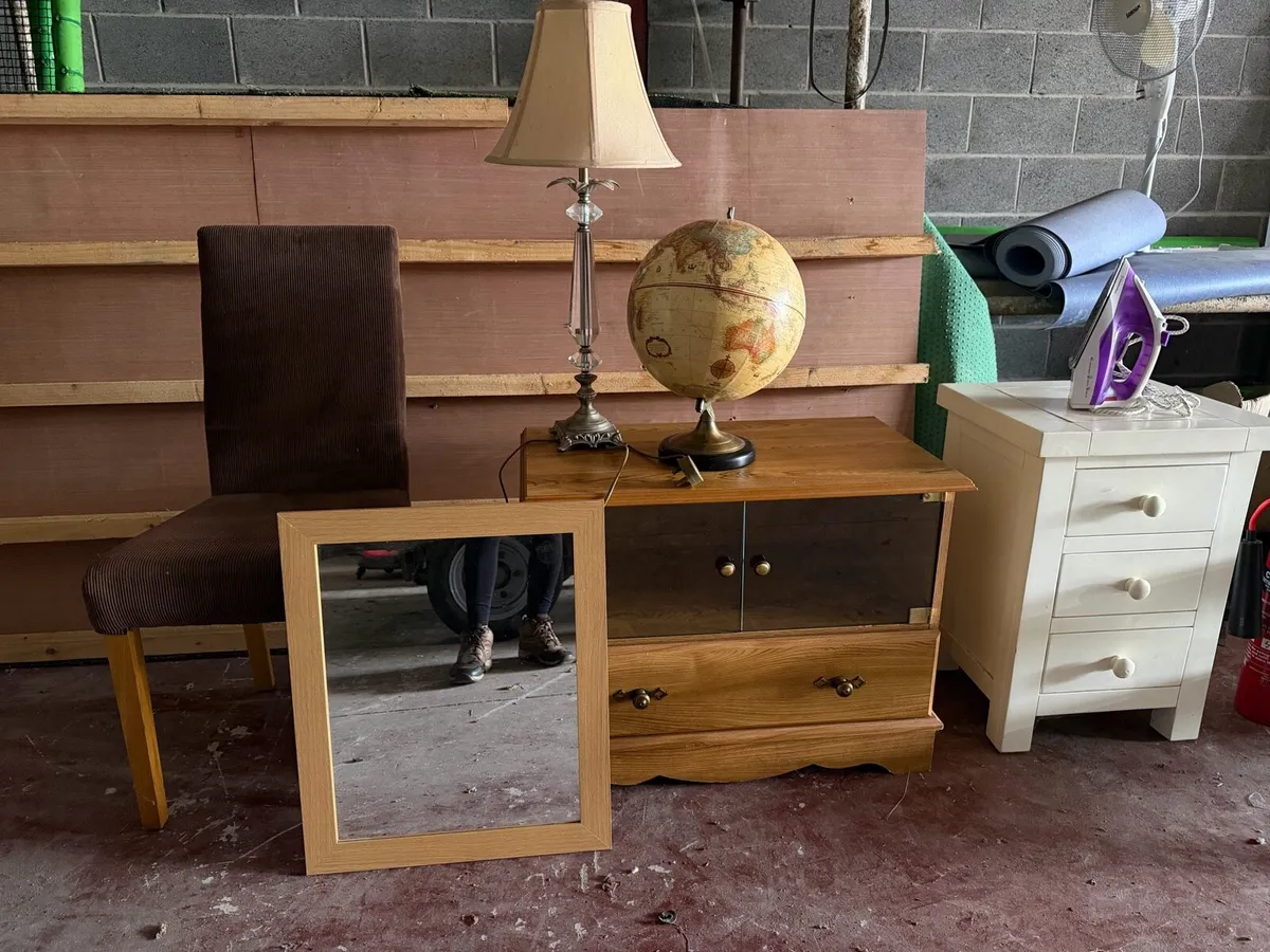 Various furniture for apartment - Image 1