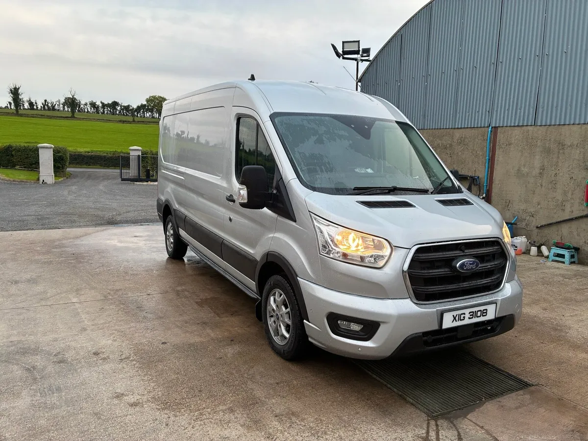 Ford Transit - Image 2