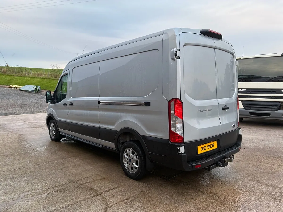 Ford Transit - Image 3