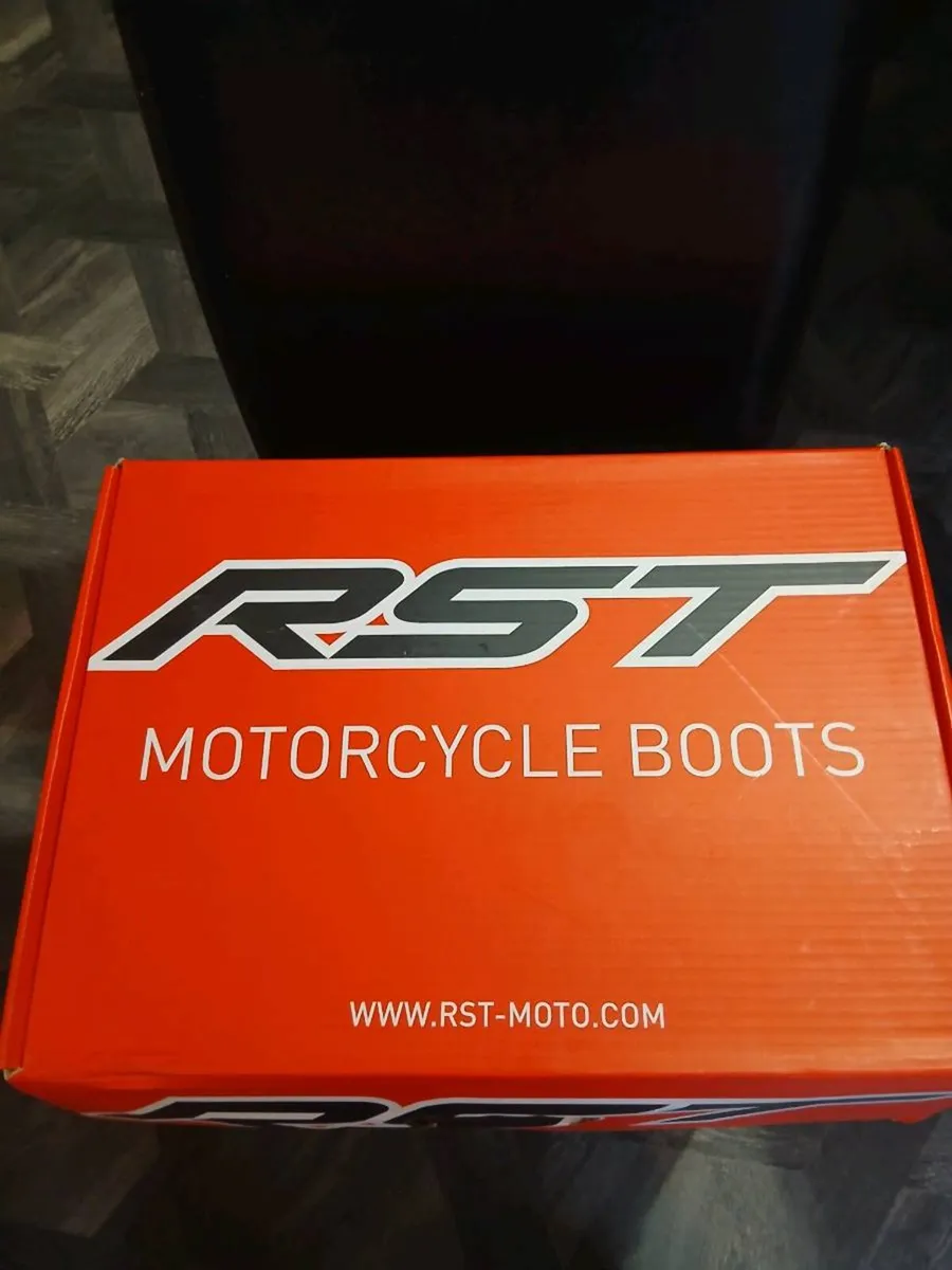 Motorbike boots - Image 4