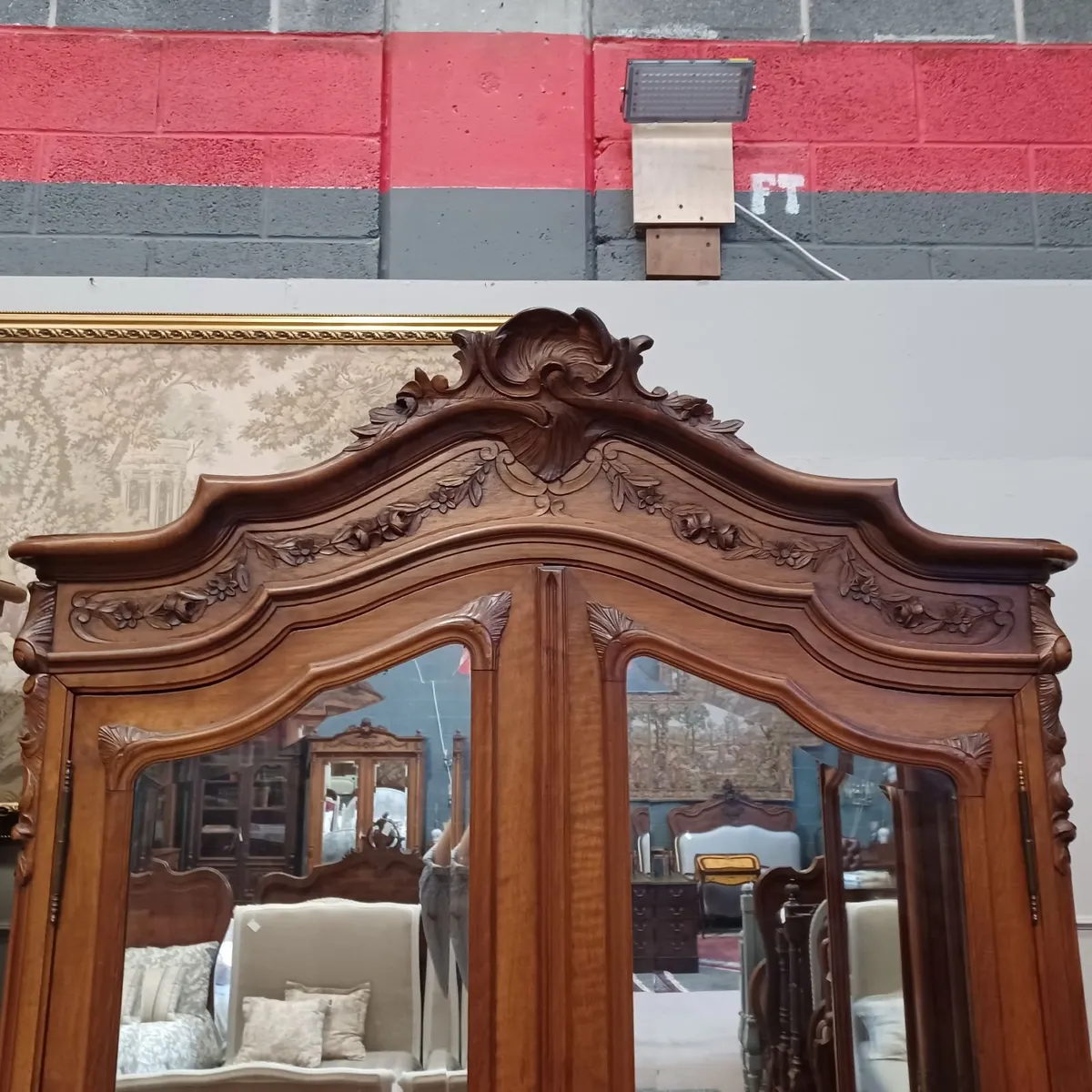Two solid walnut antique wardrobe Loius XV - Image 4