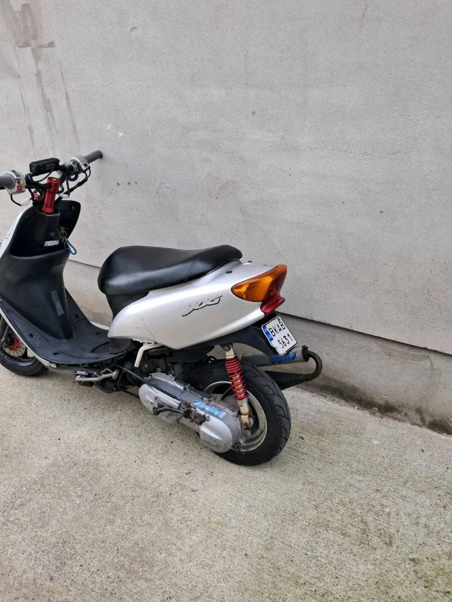 Yamaha jog sa16 Moped (📞0892696920) - Image 4