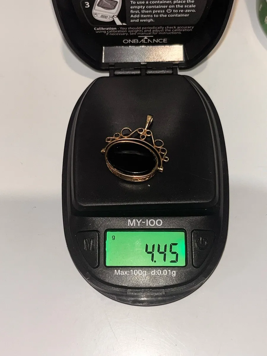 Gold pendant - Image 3