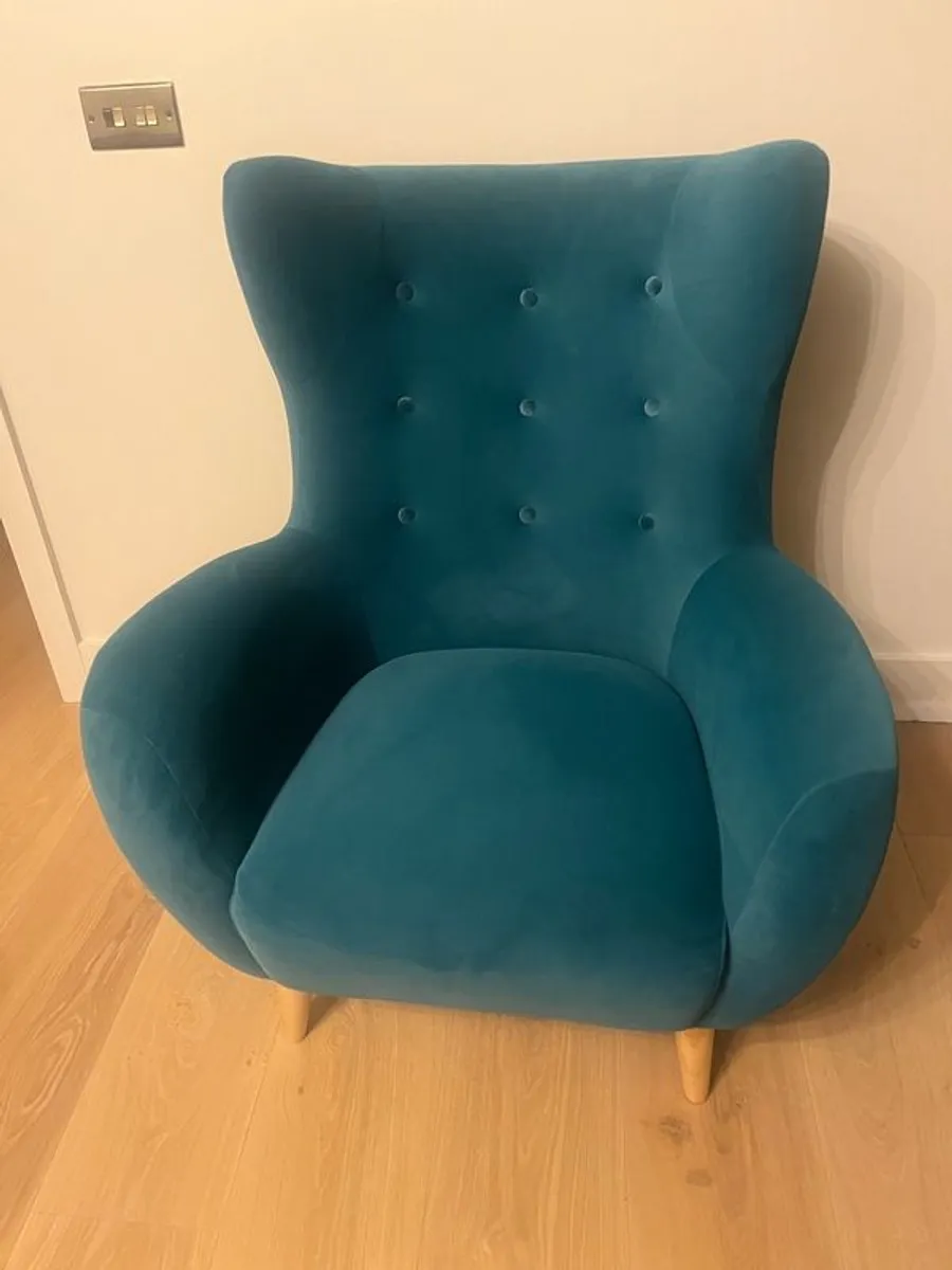 Teal armchair extremely comfortable to sit in! Hardly ever used nearly new. - Image 1