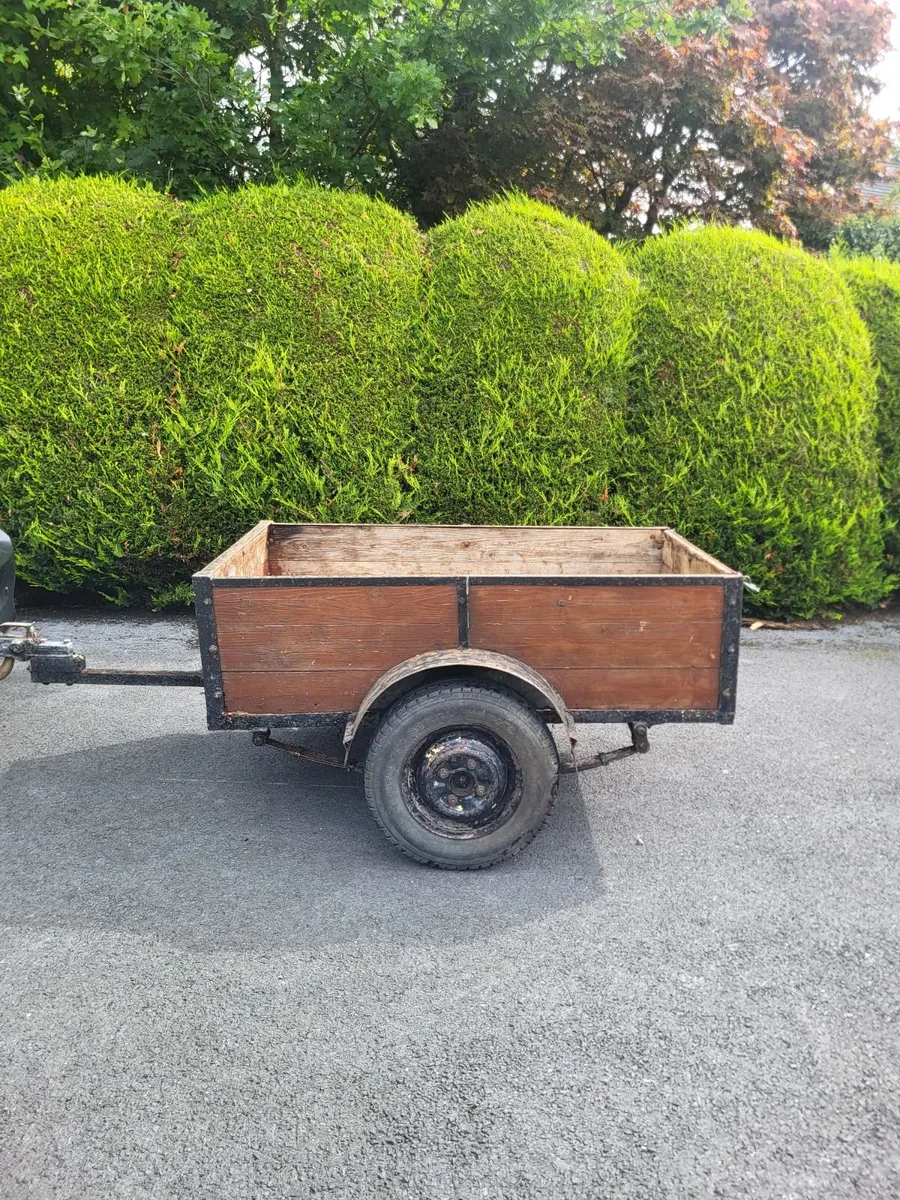 Trailer
