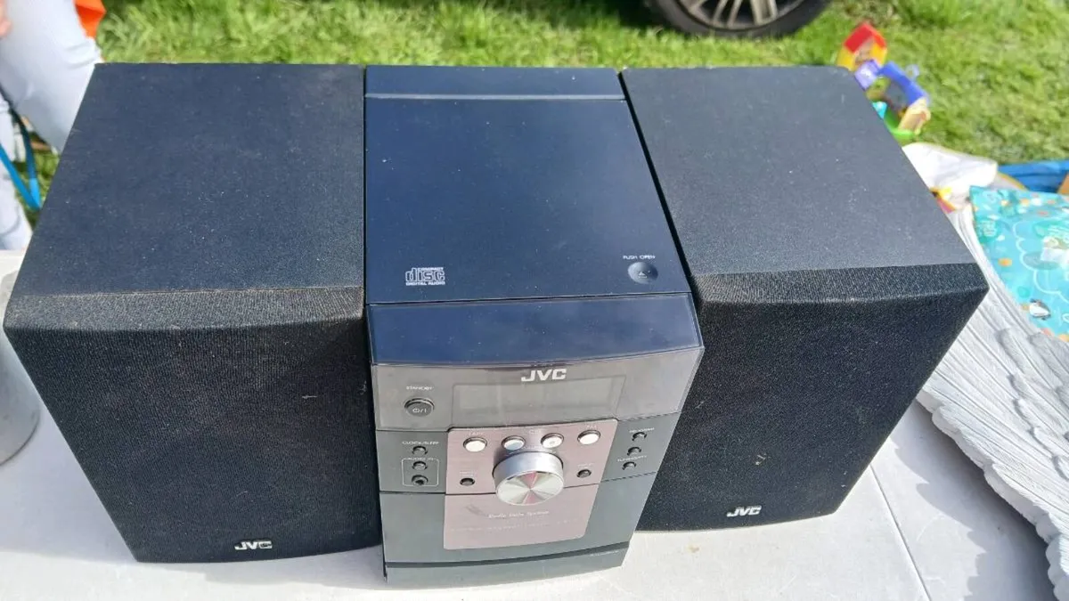 JVC music system - Image 3