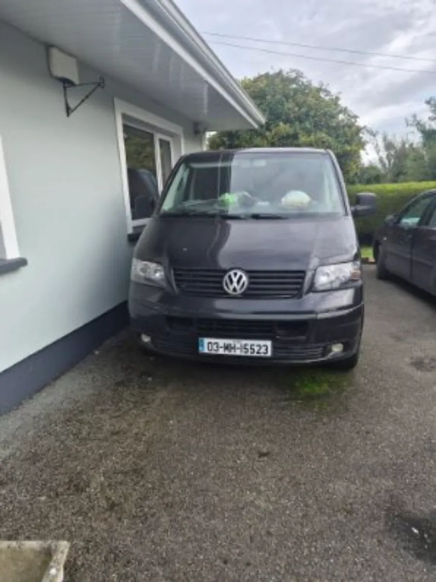VW Transporter T5 2.5 tdi - Image 1
