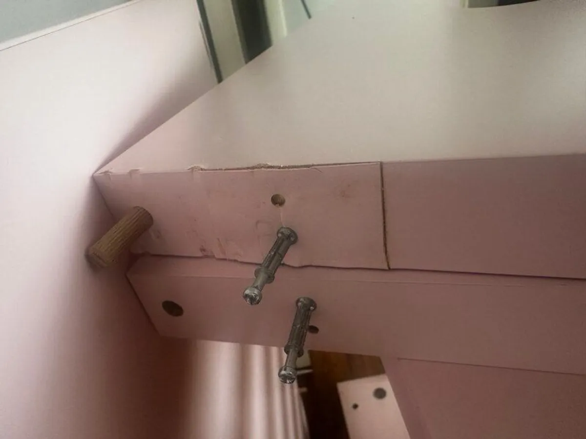 Girl Extendable Bed. light Pink and Mattress. IKEA BUSUNGE - Image 4