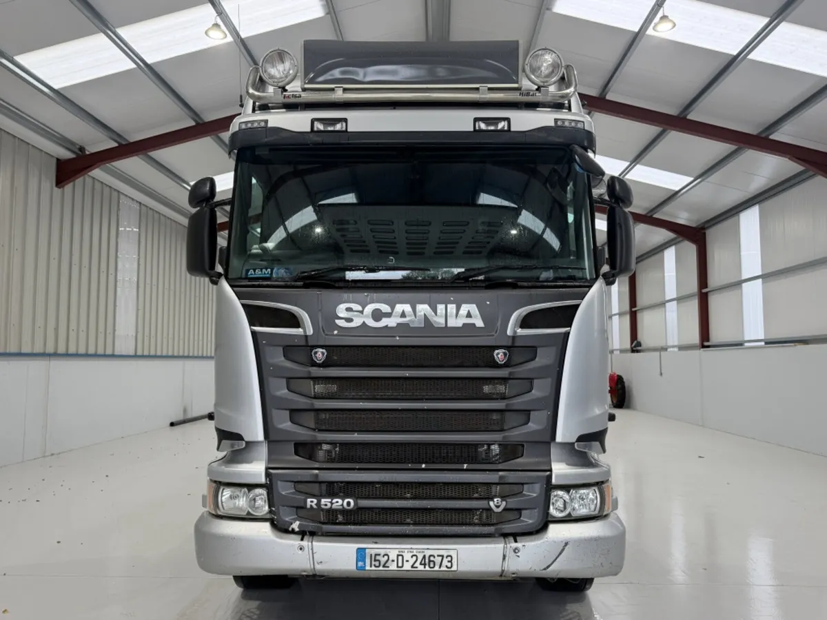 2015 SCANIA R Series R520 Highline 6X2 Tag - Image 2