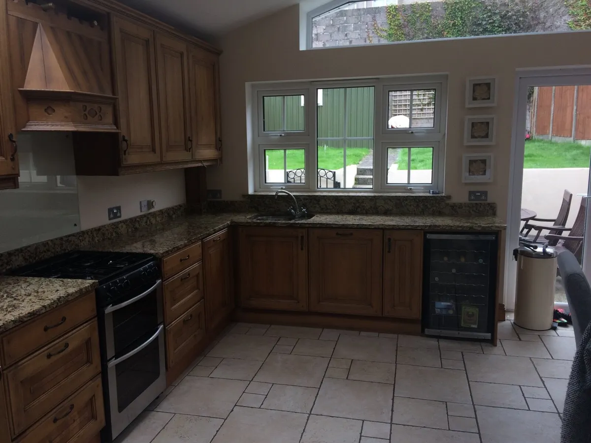 Kitchen - Image 4