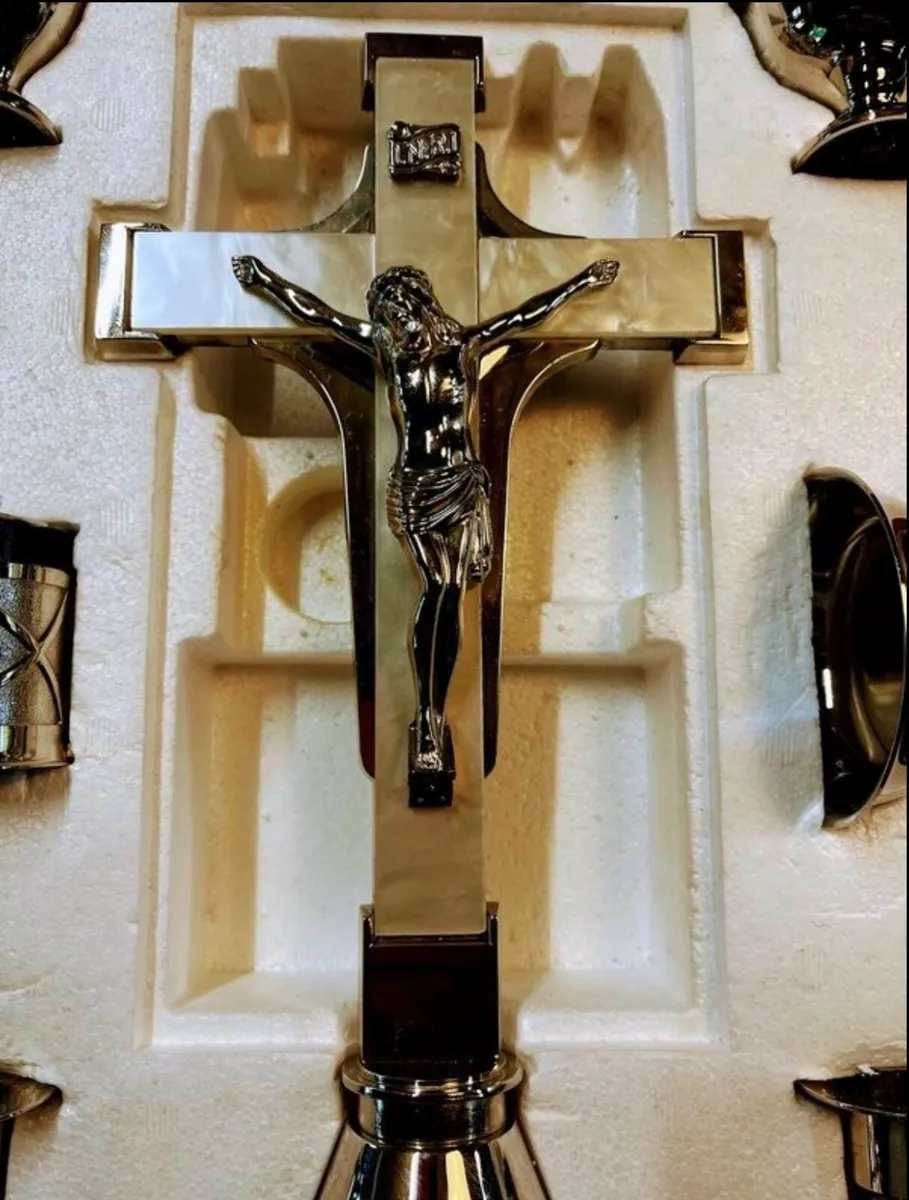 Vintage send for the priest set - Image 2
