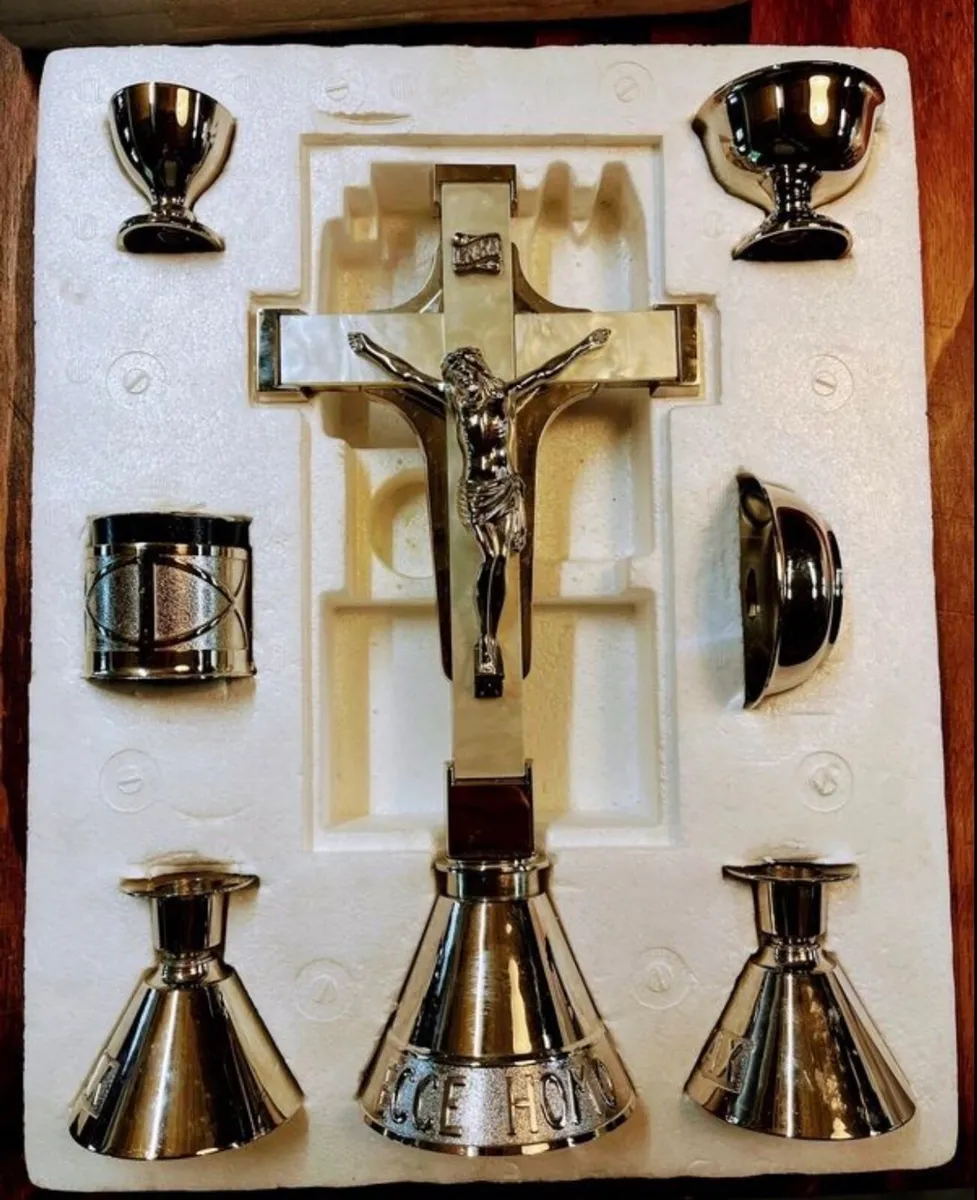 Vintage send for the priest set - Image 3