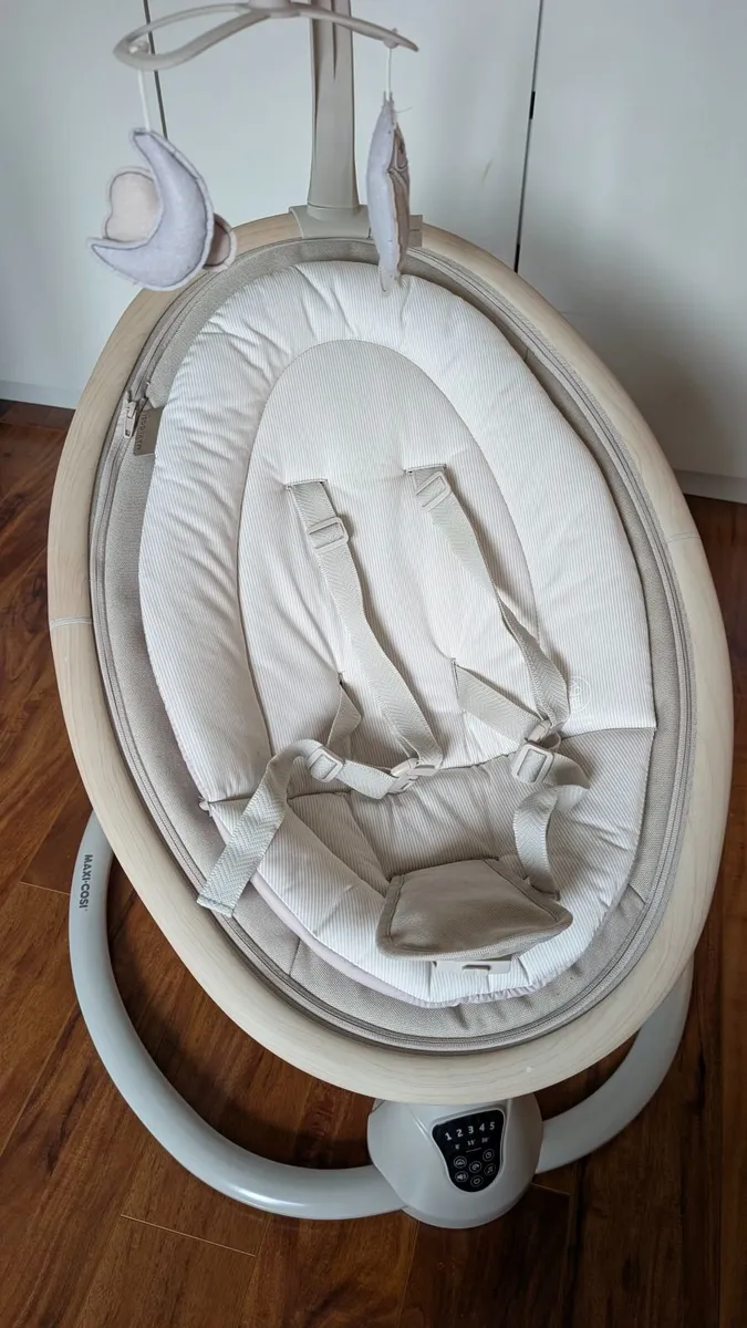 Max-Cosi Baby swing chair - Image 4