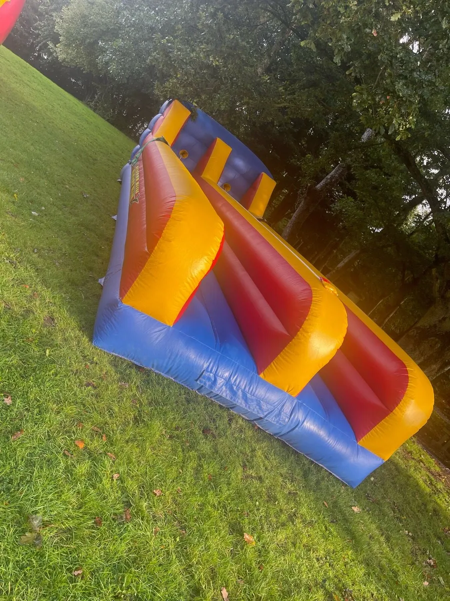 Bouncy Castle Bungee Run - Image 1