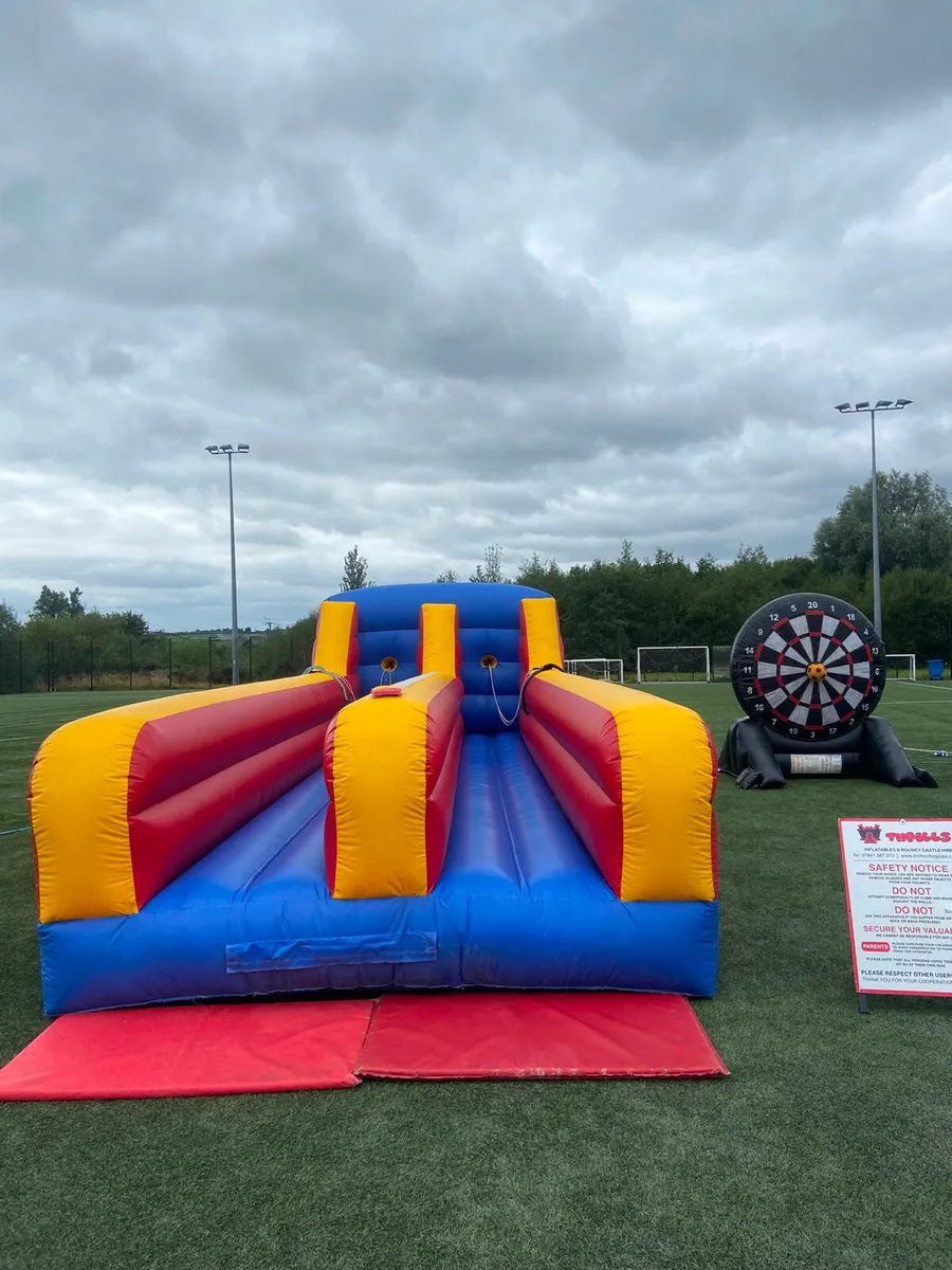 Bouncy Castle Bungee Run - Image 3