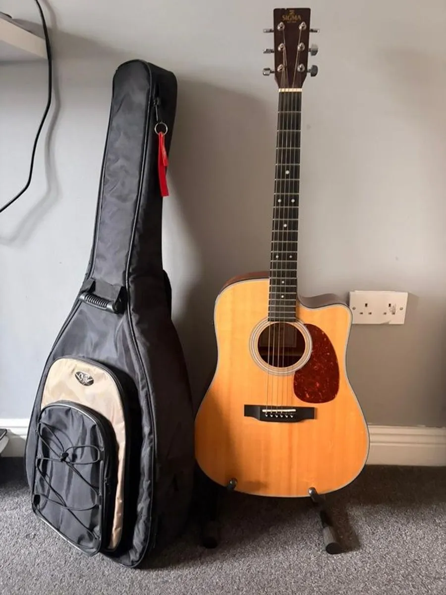 Guitar - Image 3
