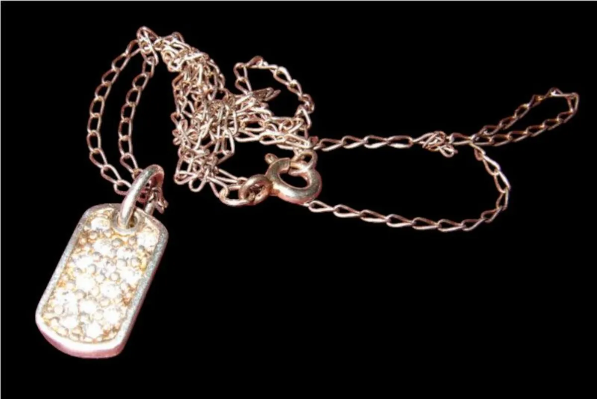Vintage Hallmarked Silver/Sapphire Pendant/Chain - Image 3