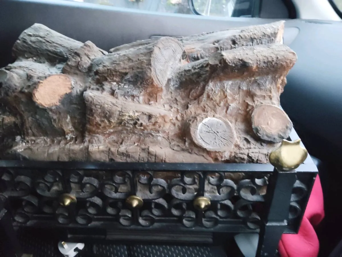 Electric fire - Image 2