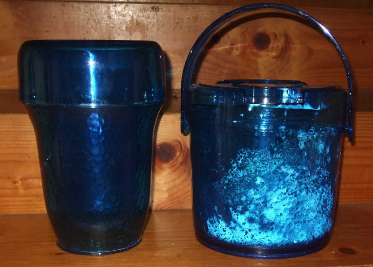 Pristine Vintage Blue Ice Bucket Trilogy Set - Image 2