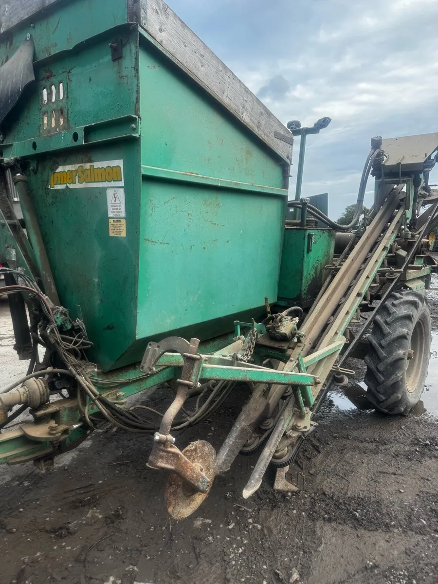 Beet harvester - Image 2
