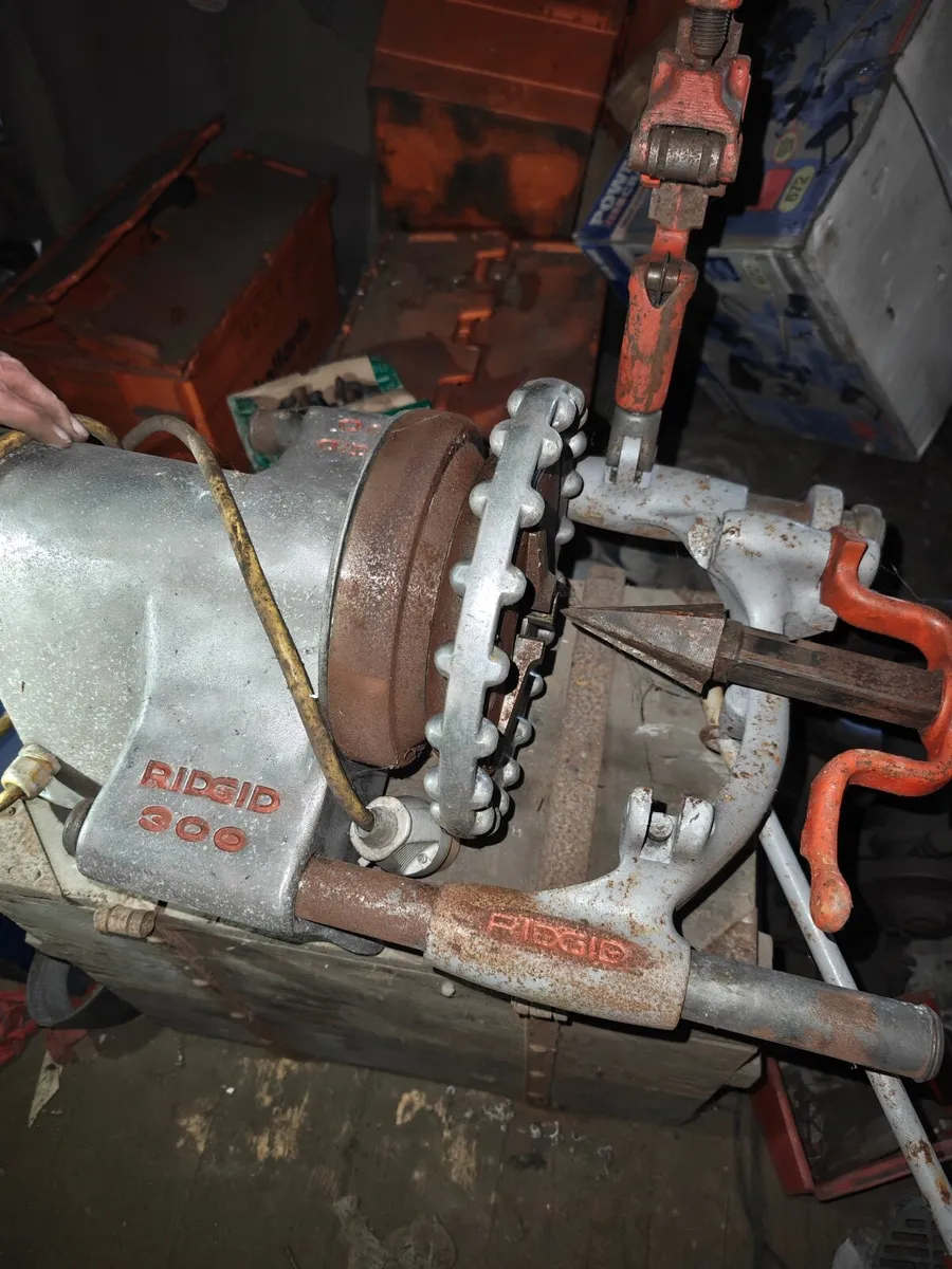 Rigid 300 Pipe Threader - Image 4