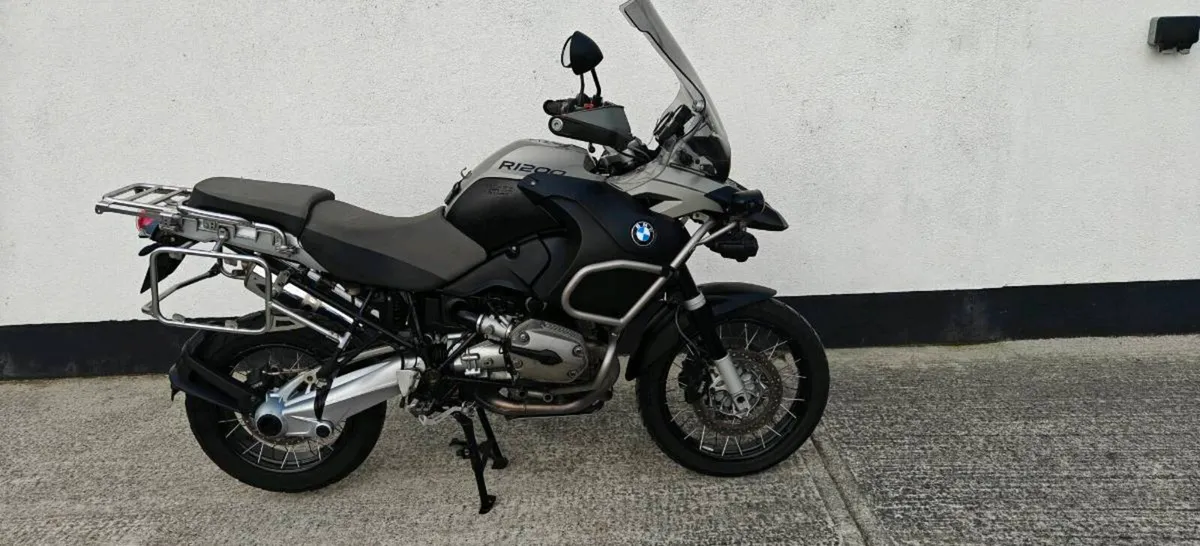 Motorbike - Image 1