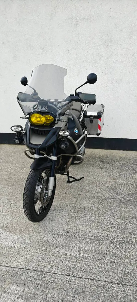 Motorbike - Image 3