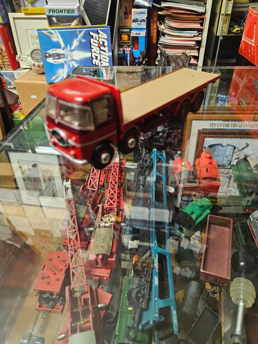 Corgi Code3 Truck 1.50 - Image 2